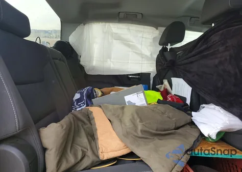 2017 Chevrolet Silverado K2500 Heavy Duty Lt z USA, uszkodzony, nr VIN 1GC1KVEG4HF102928